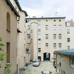 Apartment Pod Herkulesami By Renters