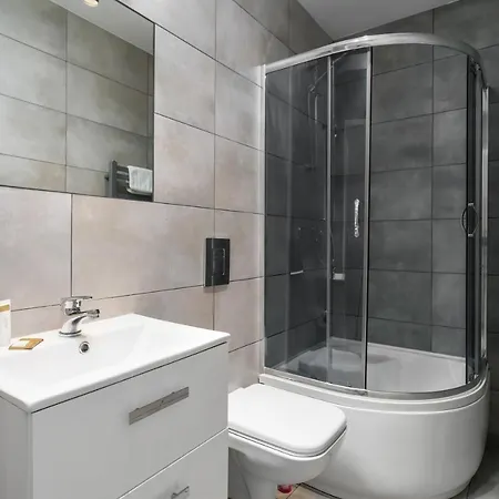 Pod Herkulesami By Renters Apartament Poznań