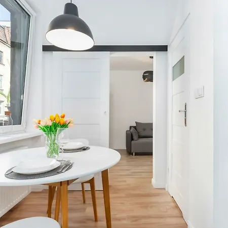 Pod Herkulesami By Renters Apartament Poznań