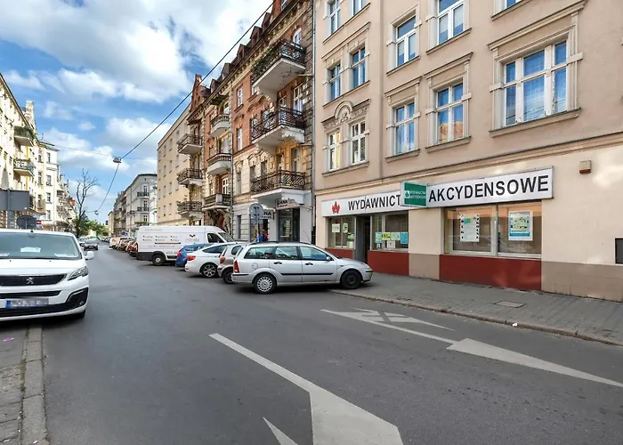 Pod Herkulesami By Renters Apartment Poznan