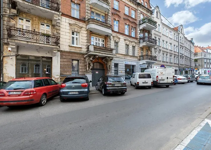 Pod Herkulesami By Renters * Poznan