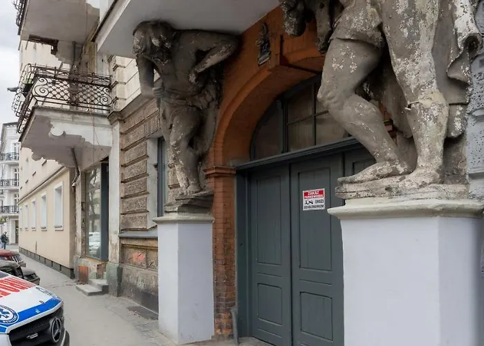 Apartment Pod Herkulesami By Renters Poznan